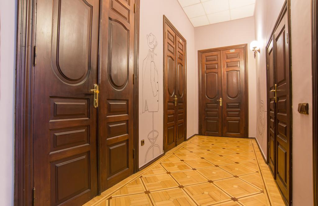 Hostel Berloga Odesa Exterior photo